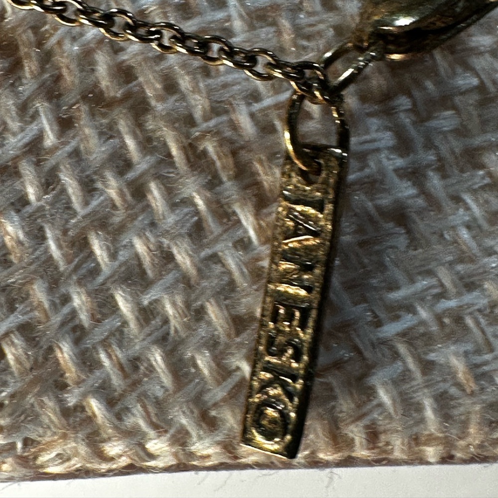 Gold-Plated Missouri State Outline Pendant Necklace - Picture 6 of 6